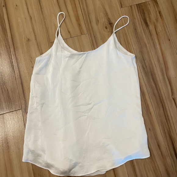 Bar III simple white layering tank - Picture 2 of 3